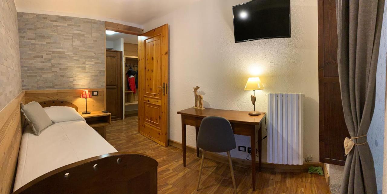 Hotel Coeur Du Village La Thuile Εξωτερικό φωτογραφία