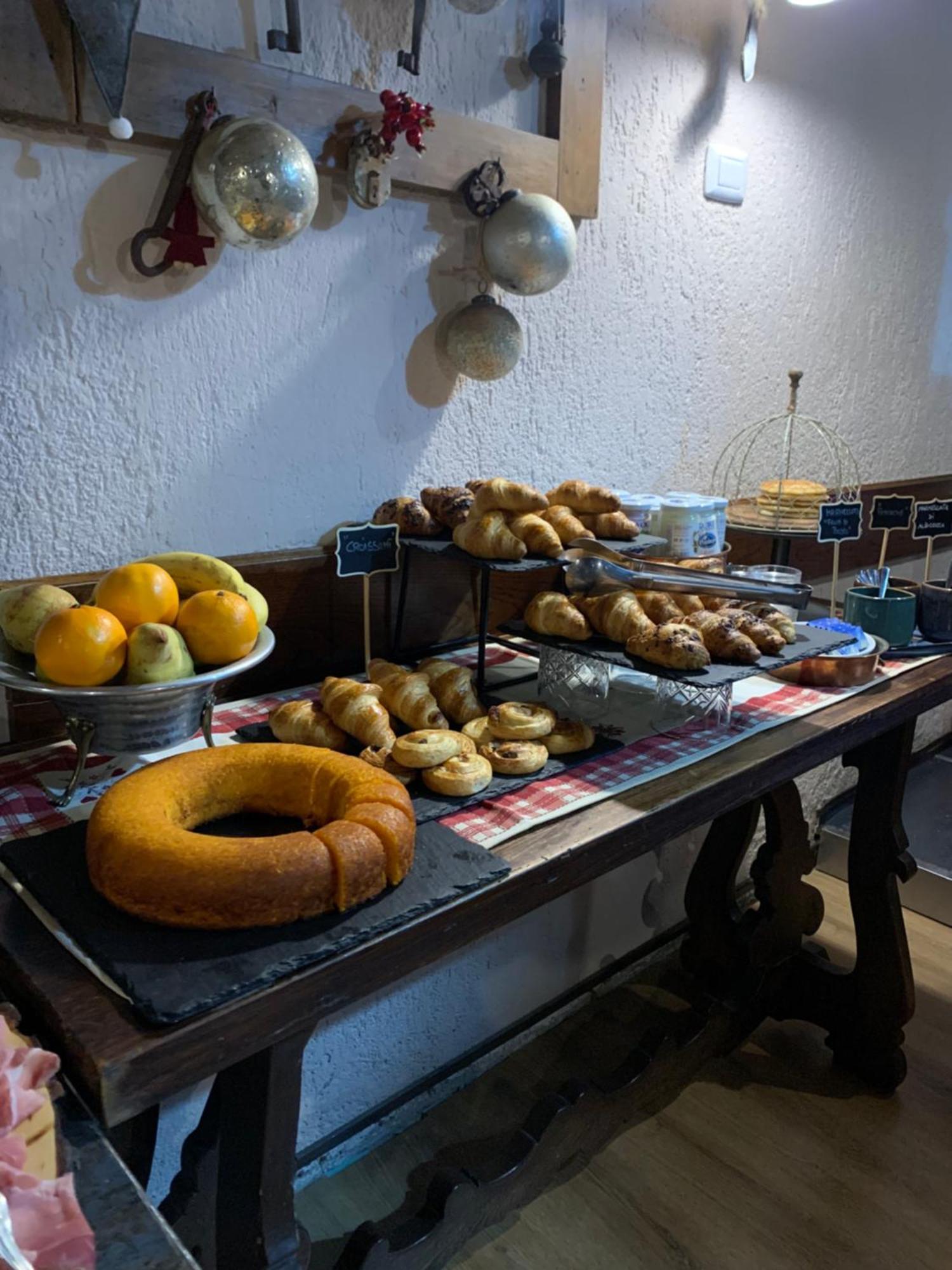 Hotel Coeur Du Village La Thuile Εξωτερικό φωτογραφία