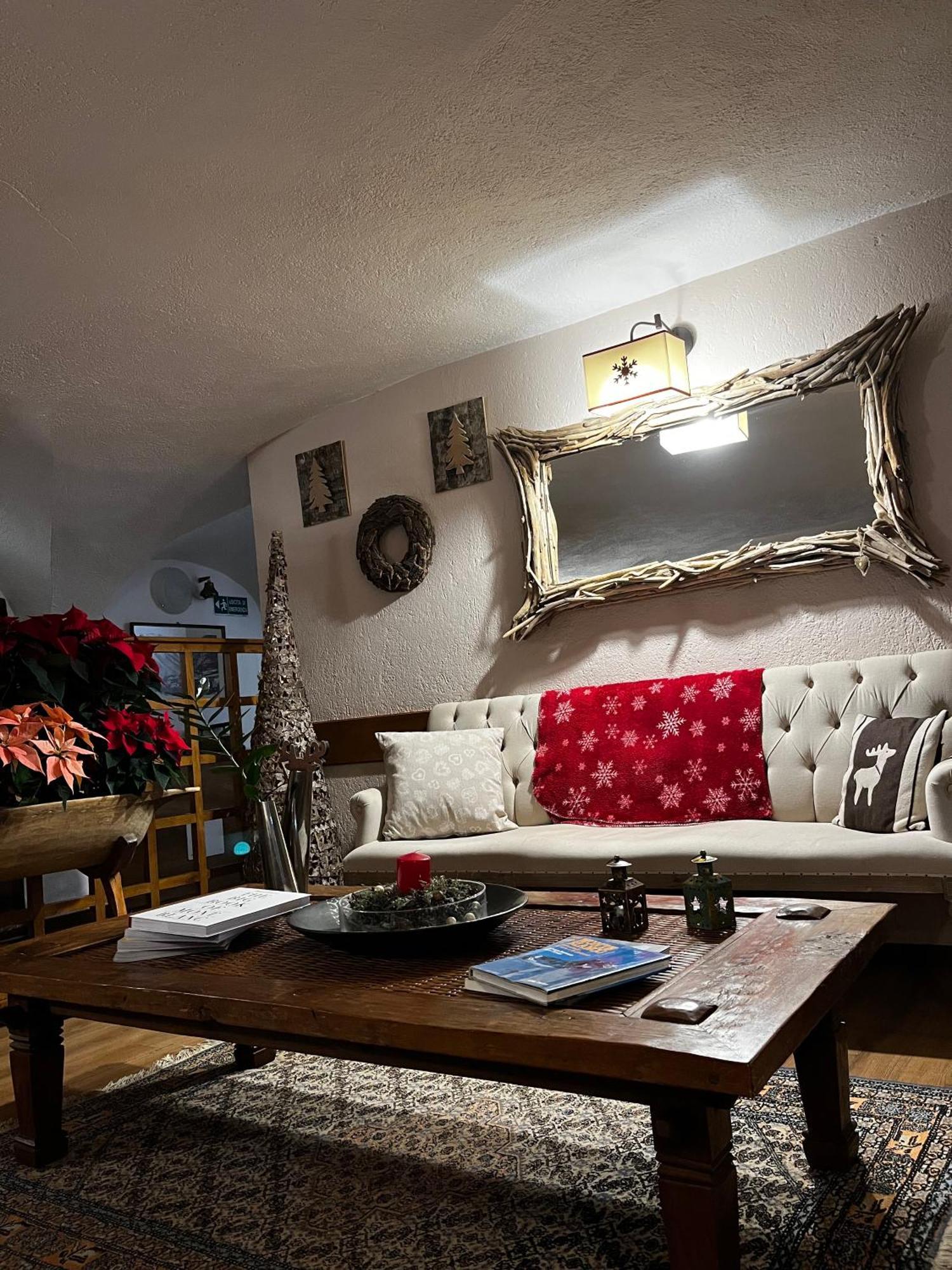 Hotel Coeur Du Village La Thuile Εξωτερικό φωτογραφία