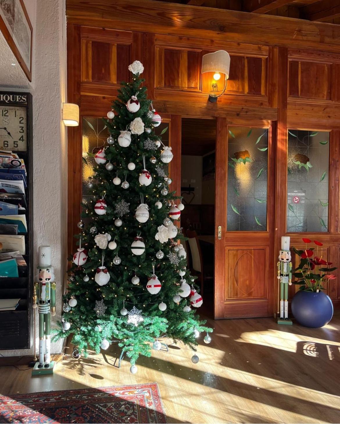 Hotel Coeur Du Village La Thuile Εξωτερικό φωτογραφία